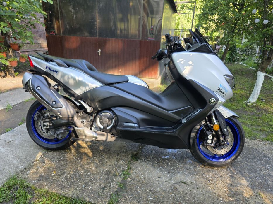YAMAHA TMAX 530 2017 36mii km stare foarte buna