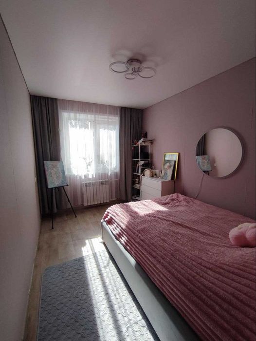 Продам двушку ДК Строитель с ремонтом