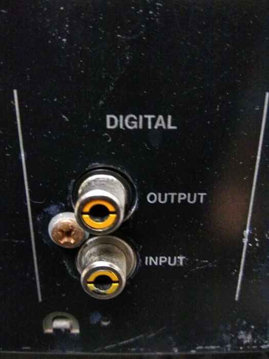 DAT магнитофон Tascam da-20.