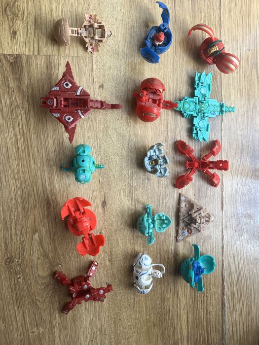 Бакуган играчки !