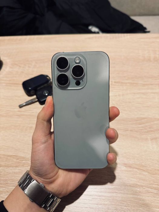 Iphone 15 pro 256GB 98%акб