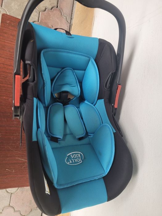 Продам автокресло