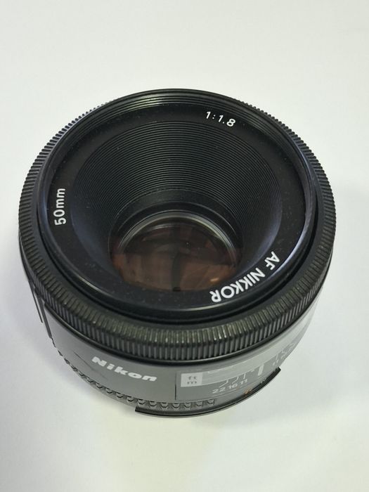 Nikon 50mm 1.8 obiectiv foto