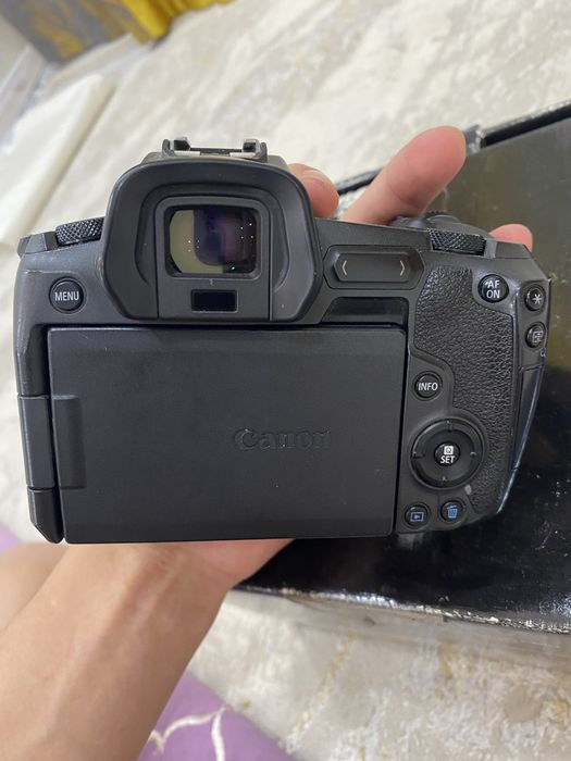 Canon R body продам