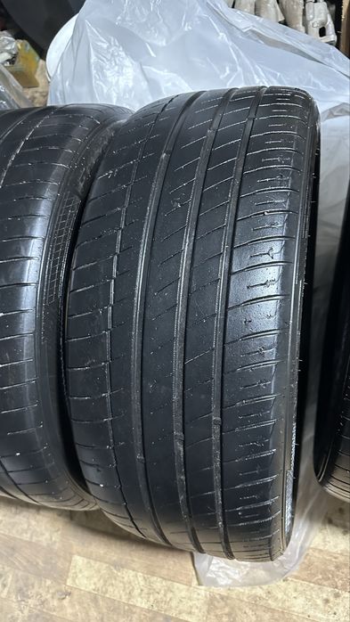 Летние шины разноширокие R21
