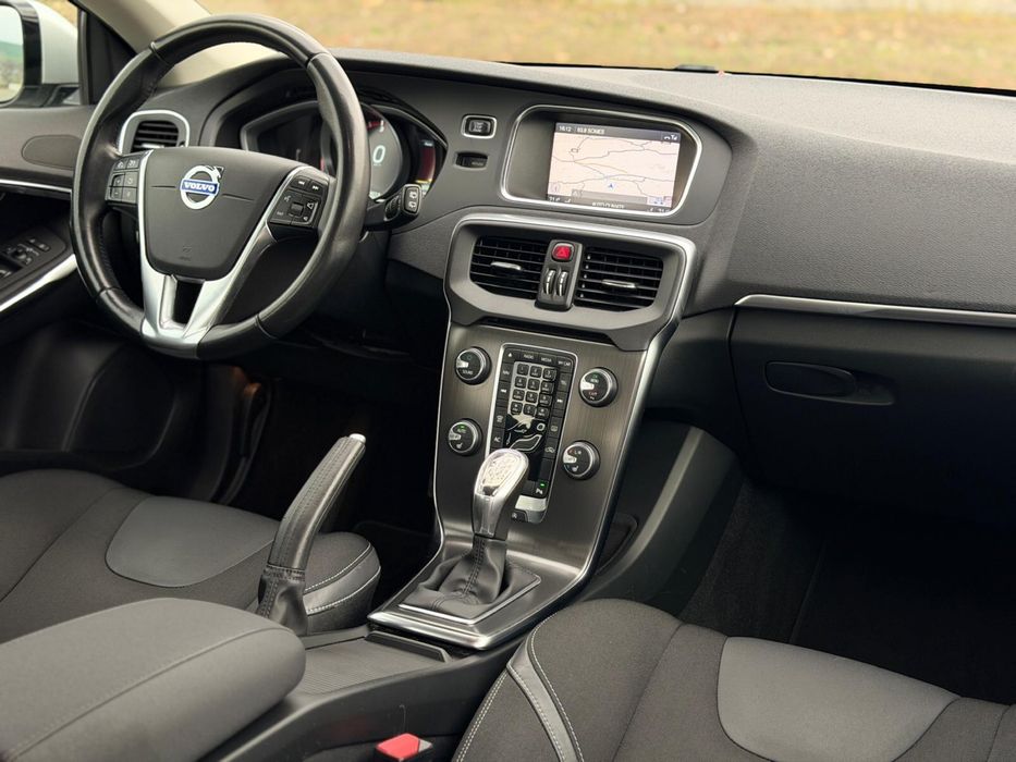 Volvo v40, 2.0 diesel, AUTOMAT, 5 cilindrii, euro5