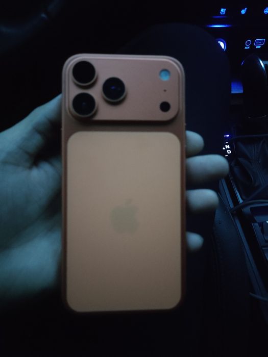 Iphone 17 pro max 1tb , andriod