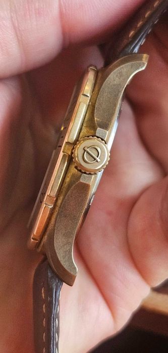 Baume&Mercier Clifton бронз автоматик 42мм
