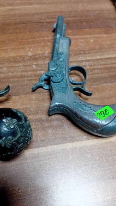 Пищови реплика за декор и носии