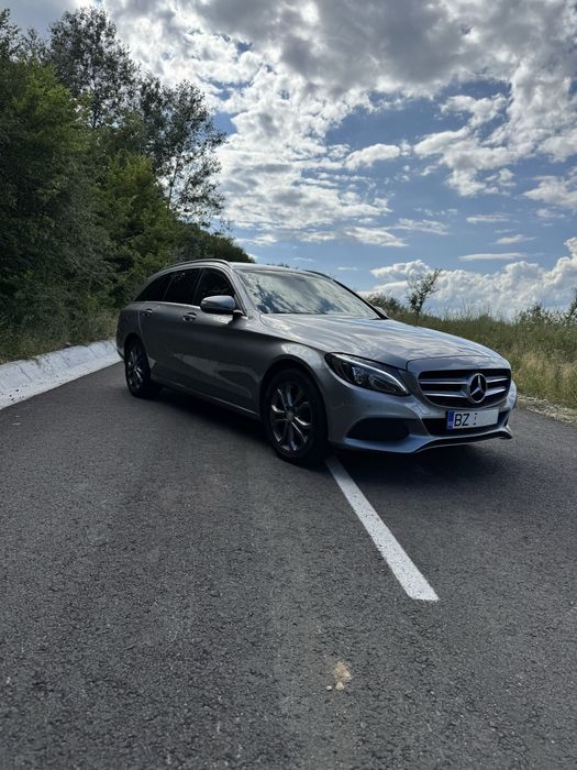 Mercedes C200 136 cp 2015