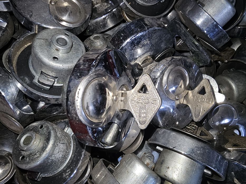 Bușoane capace rezervor aro Dacia epocă