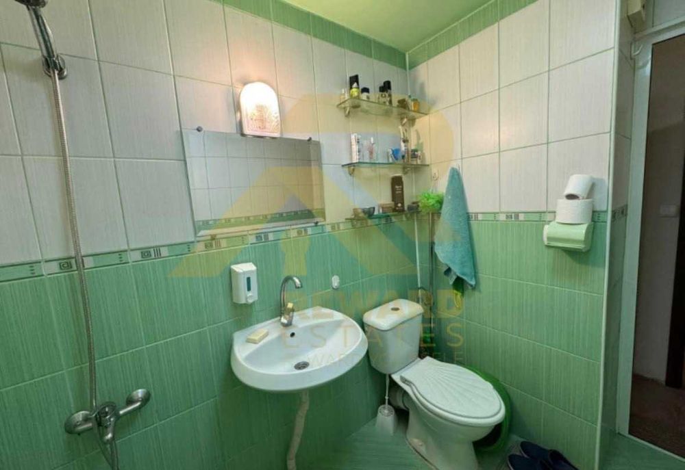 Продава се Двустаен апартамент в София, Център - 65 кв.м за 1954 €/кв.м - Снимка #12