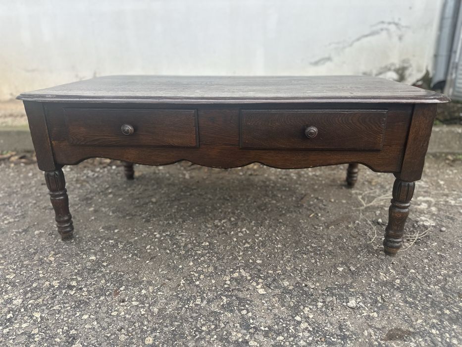 Холна маса с две чекмеджета