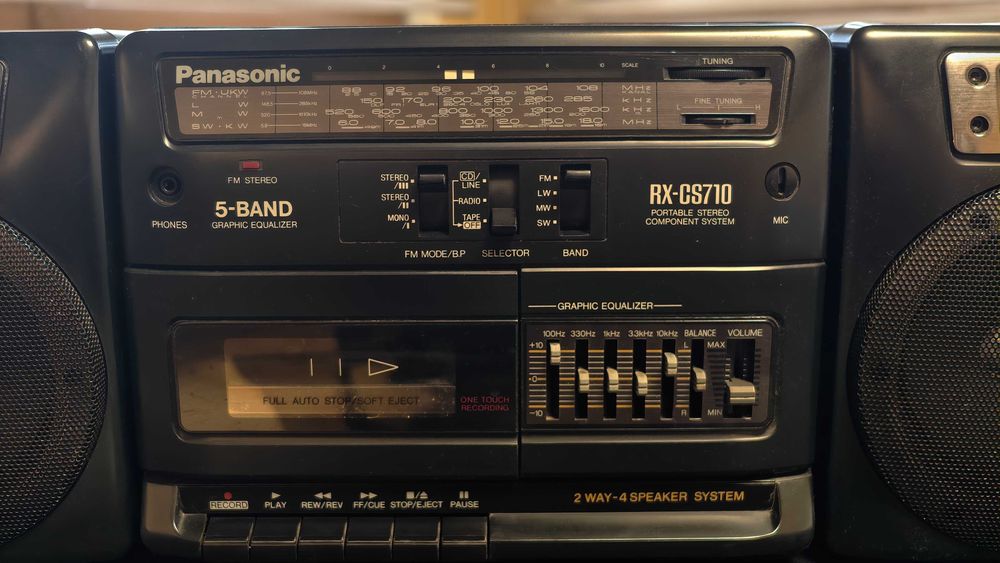 Casetofon portabil vintage Panasonic RS-CS710