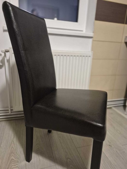 Vând două scaune - producție Casa RUSU