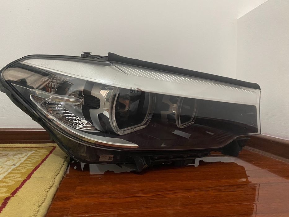 Фары БМВ G30.