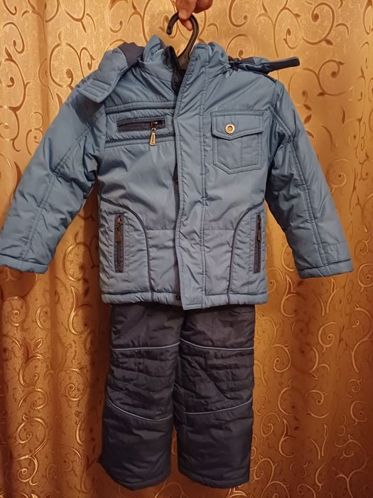 Куртка и комбинезон зимний.