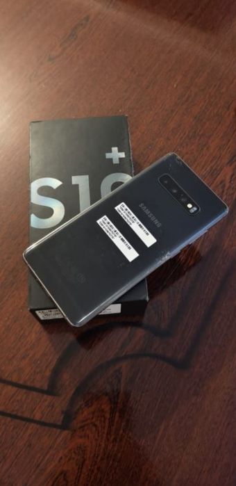 Обменяю самсунг галакси с 10+