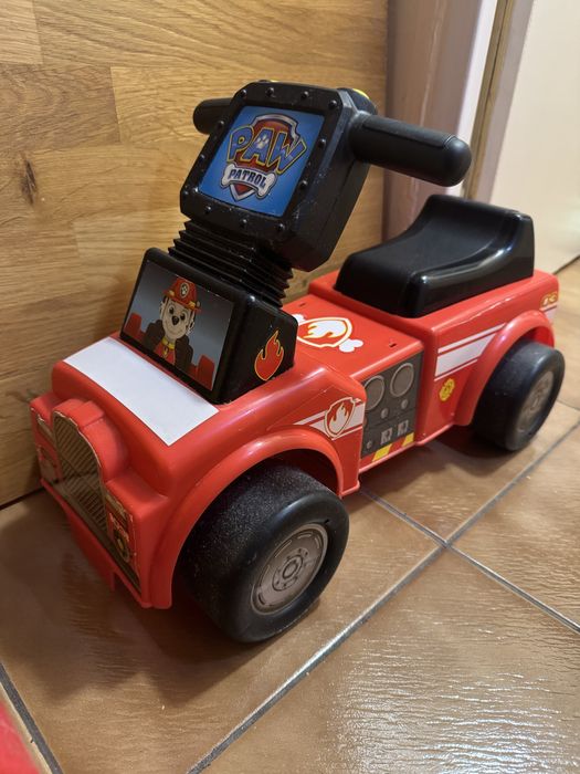 Детска кола за бутане с крака с Маршал