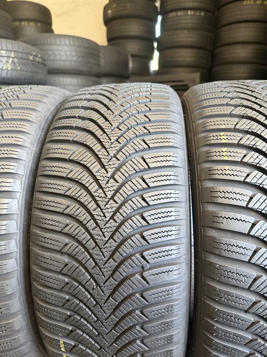 4 anvelope iarna 195/50/15 Hankook 7-8 mm!