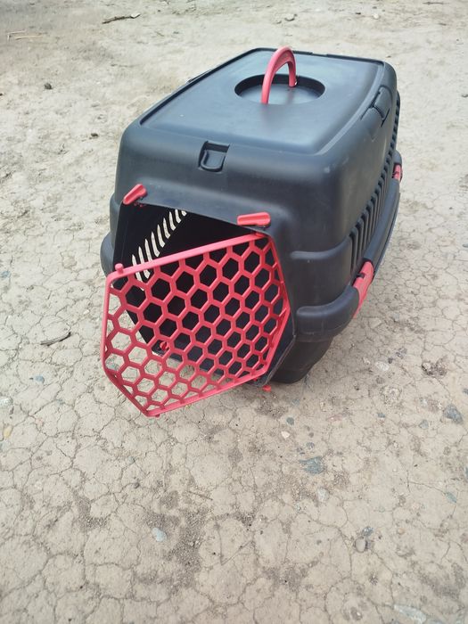 Платье,зонт,пылесос,термопо,переноска