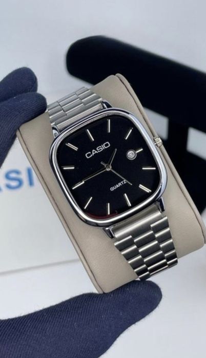 Часы CASIO.      .