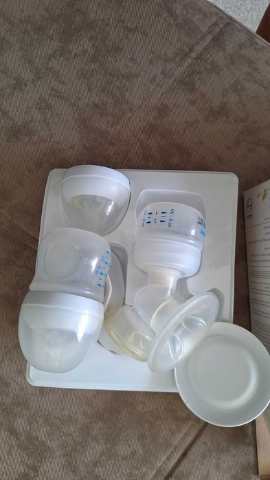 Ръчна помпа за кърма Avent