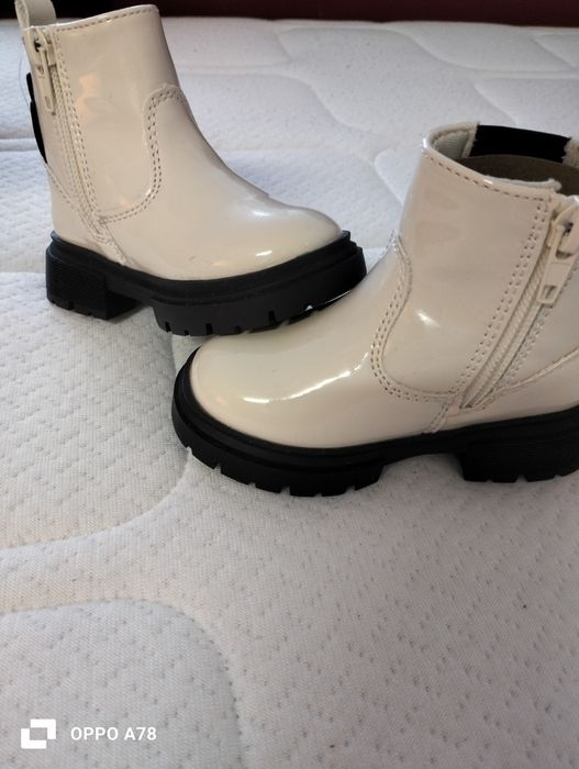 Vând ghete copii cu Minnie Mouse