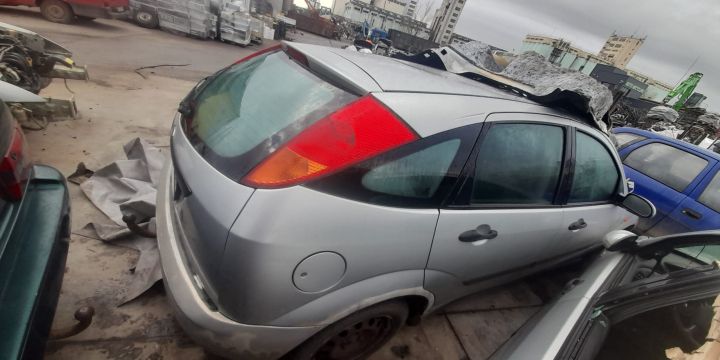 Piese Ford Focus 2001 1.6 MT (101 hp)