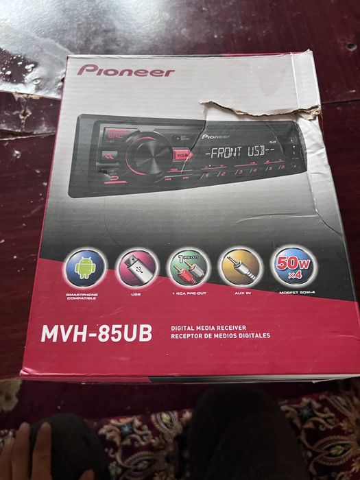 Ishonchli garaniya magnitafon hali yangi kalonka rabochi