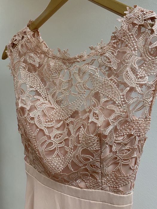 Нежно бебешко розова, дълга, официална рокля за повод