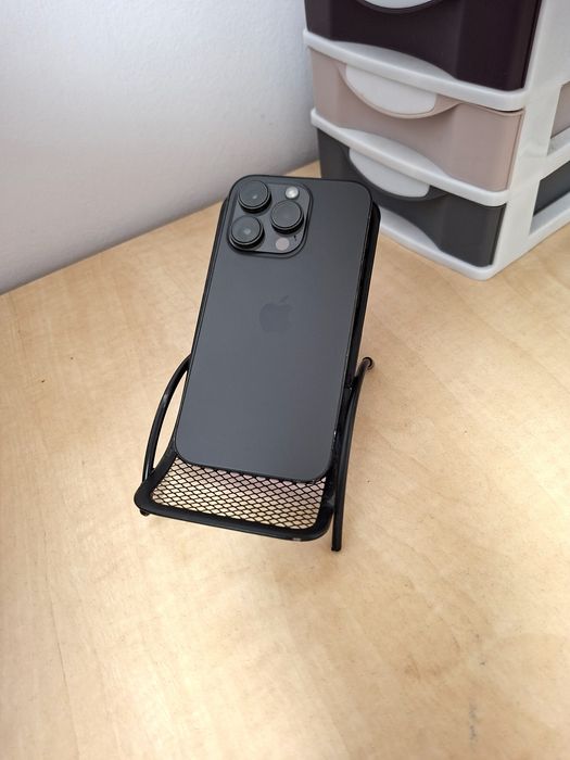 Iphone 14 pro  76%