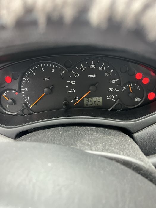 Vând Ford Focus Daw