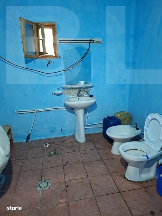 Casa de vanzare, 4 camere, 140 mp - in Costiu