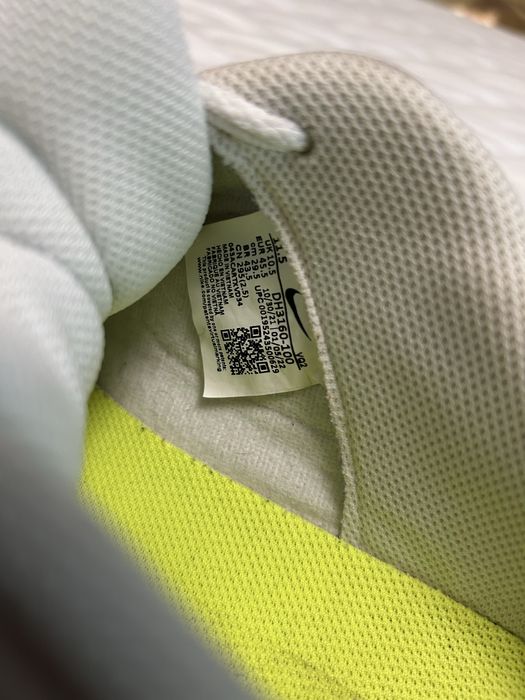 Nike Бели Обувки – Мъжки Размер 45.5, Спортни и Удобни