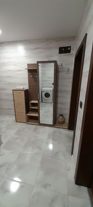 Дава се под наем Двустаен апартамент в Плевен, Идеален център - 70 кв.м за 408 € - Снимка #8