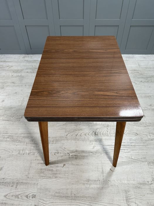 Трапезна маса, разтегателна- Formica от 70-те Г382