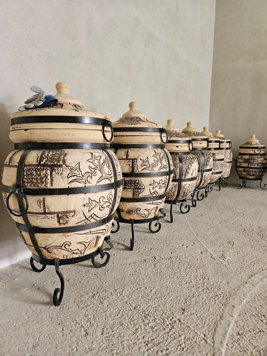 Tandâr, tandir, tandar, tandoor și accesorii