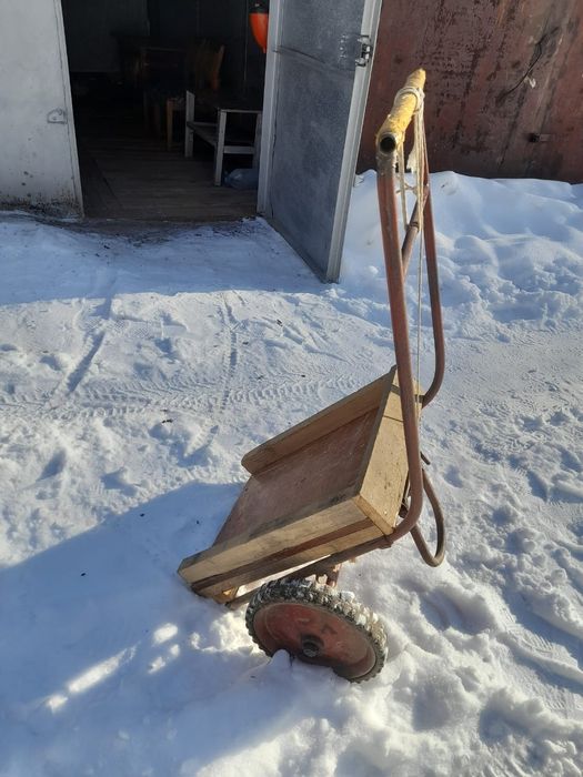 Продам тачку. ,Б/у.