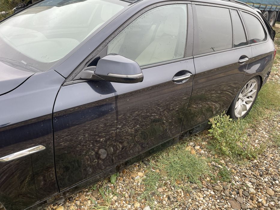 Portiera / usa spate stanga dreapta BMW f11 kombi break albastru 416