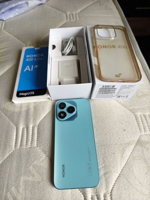 Продам Honor 400 lite