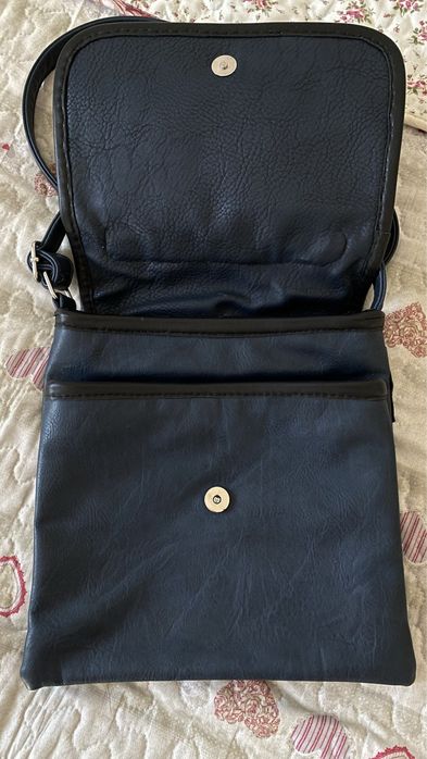 Продам сумку кожанную