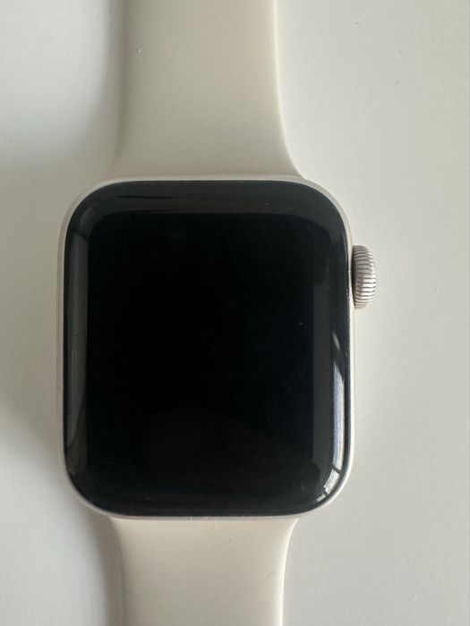 Apple Watch SE (2nd Gen) 40mm Model A2722