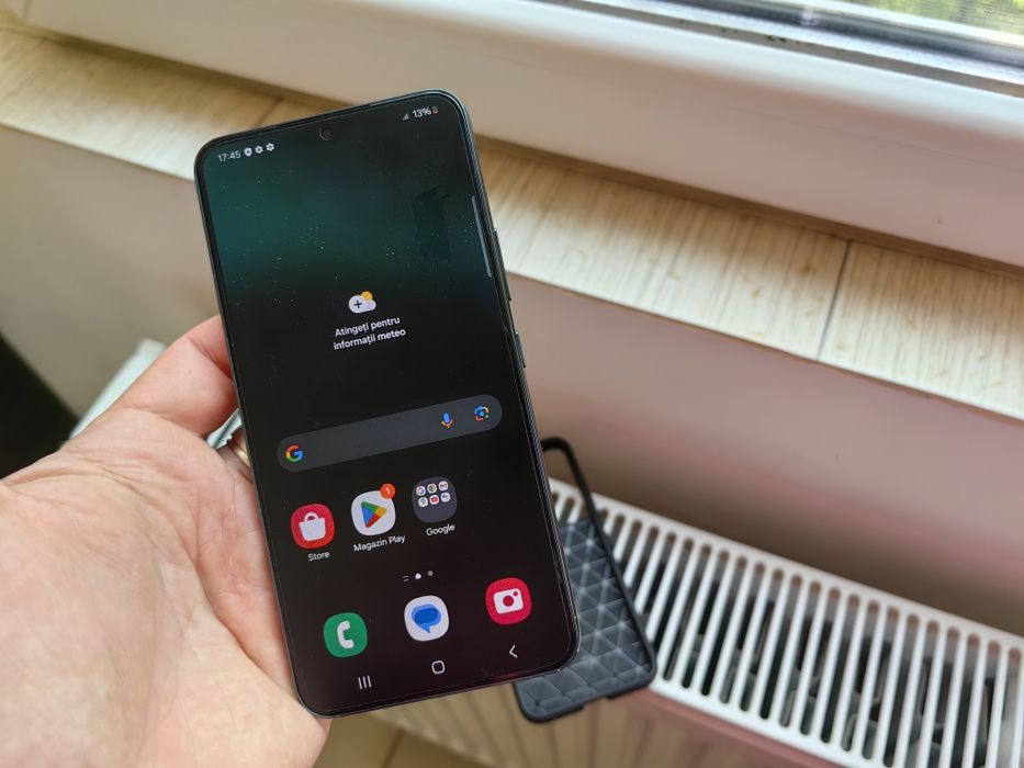 Samsung Galaxy S22 5G * accept schimburi