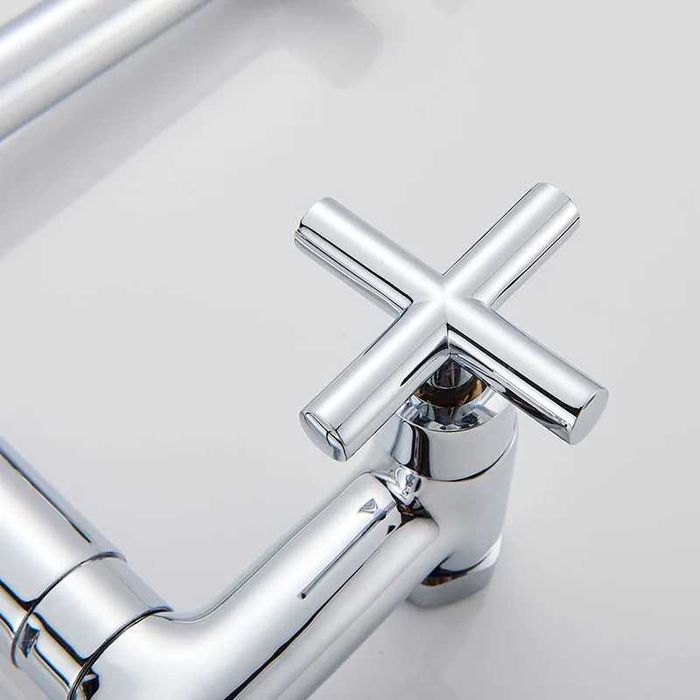 Baterie cu dus pentru chiuveta profesional inox prindere in perete