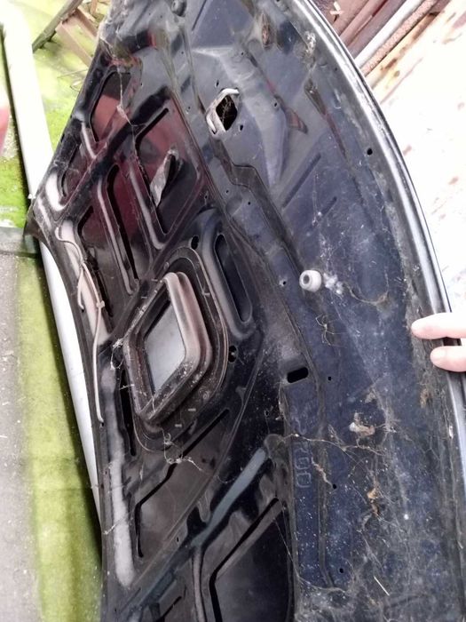 Преден капак за Мазда 323