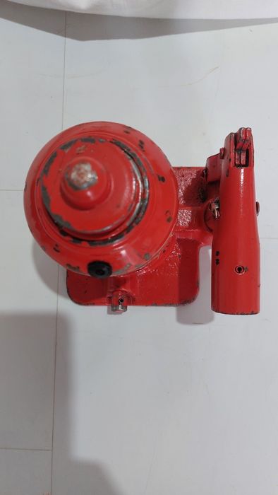 cric 2,5t  Renault master