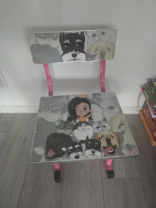 Măsuță și scaun pentru copii