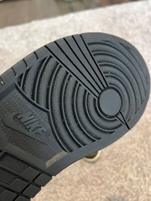 Nike Jordan 1 Mid “Dark Chokolate”-оригинални мъжки маратонки