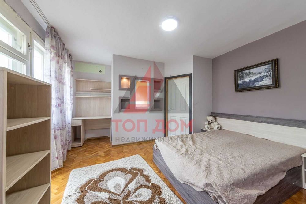 Продава се Тристаен апартамент в Варна, Бриз - 90 кв.м за 1490 €/кв.м - Снимка #4